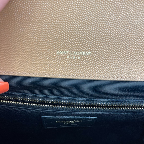 YSL - LARGE ENVELOP BAG - COLOUR: SADDLE - Picture 11 of 15